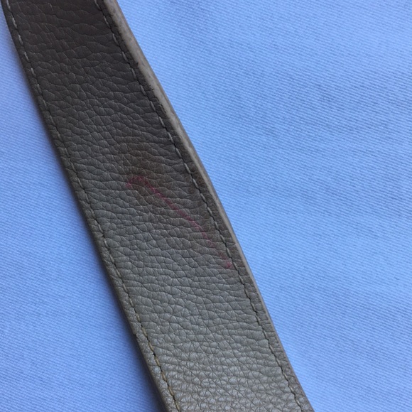 Danier Genuine Pebbled Leather Emily Shoulder Bag Purse Coffee cream - Picture 11 of 12